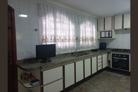 Casa à venda com 350m², 3 quartos e sem vagaCozinha