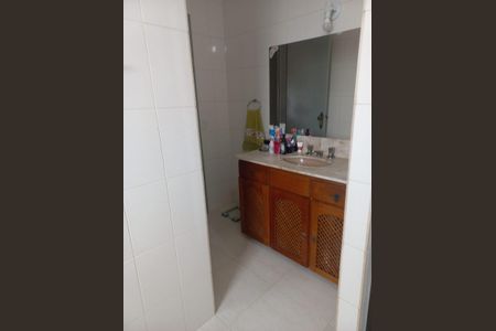 Casa à venda com 350m², 3 quartos e sem vagaBanheiro