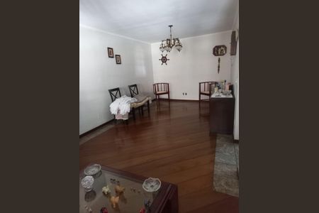 Casa à venda com 350m², 3 quartos e sem vagaSala