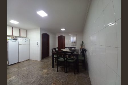 Casa à venda com 350m², 3 quartos e sem vagaCozinha