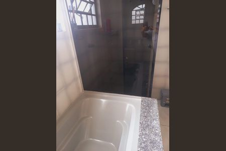 Casa à venda com 350m², 3 quartos e sem vagaBanheiro