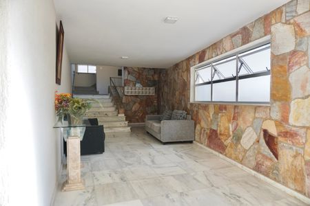 Apartamento para alugar com 102m², 3 quartos e 1 vaga