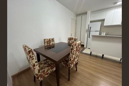 Apartamento à venda com 42m², 1 quarto e 1 vagaFoto 04