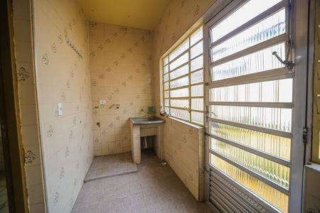 Casa à venda com 120m², 3 quartos e 4 vagasÁrea de Serviço
