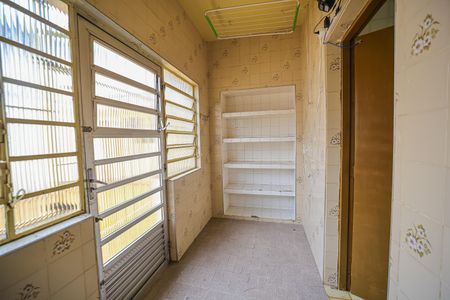 Casa à venda com 120m², 3 quartos e 4 vagasÁrea de Serviço