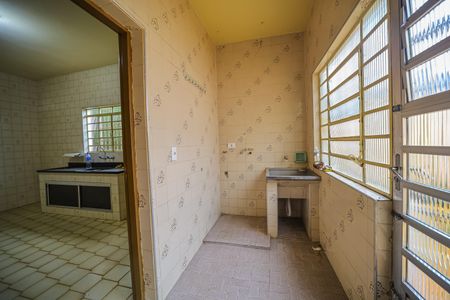 Casa à venda com 120m², 3 quartos e 4 vagasÁrea de Serviço