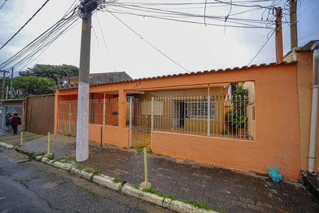 Casa à venda com 120m², 3 quartos e 4 vagasFachada
