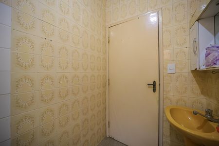 Casa à venda com 120m², 3 quartos e 4 vagasBanheiro Social