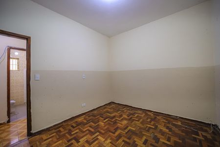 Casa à venda com 120m², 3 quartos e 4 vagasQuarto 2