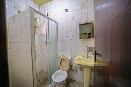 Casa à venda com 120m², 3 quartos e 4 vagasBanheiro do Quarto 3