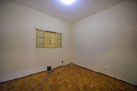 Casa à venda com 120m², 3 quartos e 4 vagasQuarto 3