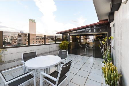 Apartamento à venda com 183m², 4 quartos e 2 vagasÁrea Cobertura