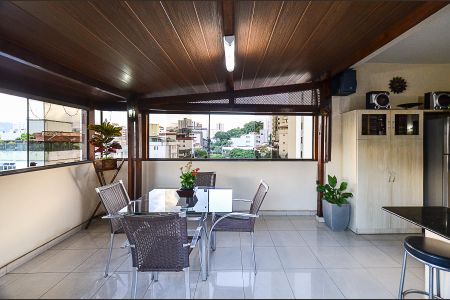 Apartamento à venda com 183m², 4 quartos e 2 vagasÁrea Cobertura