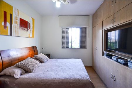 Apartamento à venda com 183m², 4 quartos e 2 vagasSuíte