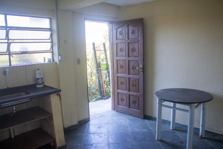Casa para alugar com 55m², 2 quartos e 1 vaga Casa para alugar com 55m², 2 quartos e 1 vagaCozinha