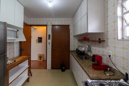 Apartamento para alugar com 72m², 2 quartos e 1 vagaCozinha