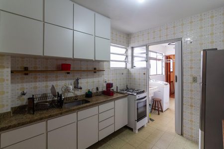 Apartamento para alugar com 72m², 2 quartos e 1 vagaCozinha