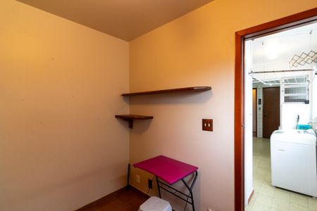 Apartamento para alugar com 72m², 2 quartos e 1 vagaQuarto de Serviço