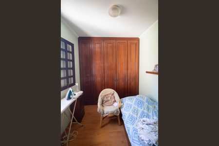 Casa à venda com 230m², 4 quartos e 5 vagas Casa à venda com 230m², 4 quartos e 5 vagasQUARTO 4