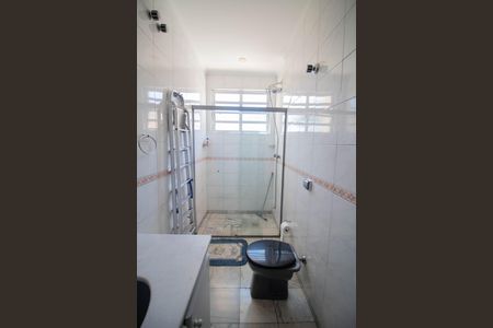 Casa à venda com 230m², 4 quartos e 5 vagas Casa à venda com 230m², 4 quartos e 5 vagasBANHEIRO DA SUÍTE 2