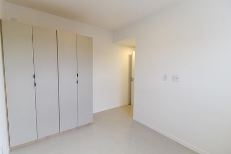 Apartamento à venda com 94m², 3 quartos e 2 vagasQuarto 3