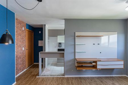 Sala de apartamento para alugar com 2 quartos, 44m² em Jardim Iris, São Paulo