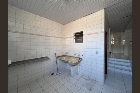 Casa à venda com 176m², 2 quartos e 2 vagasÁrea de Serviço