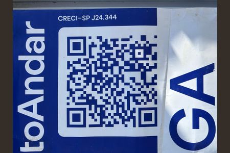 Casa à venda com 176m², 2 quartos e 2 vagasQR Code 