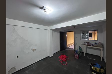 Casa à venda com 176m², 2 quartos e 2 vagasQuarto de Serviço