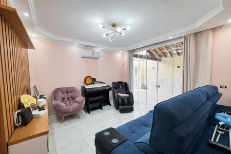 Casa à venda com 4 quartos, 136m² em Vila Francisca, Campinas