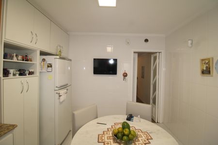 Casa para alugar com 150m², 3 quartos e 1 vagaCozinha