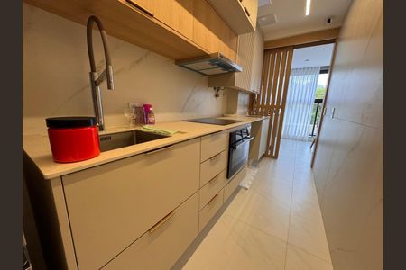 Apartamento à venda com 94m², 3 quartos e 2 vagasCozinha