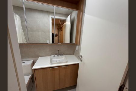 Apartamento à venda com 94m², 3 quartos e 2 vagasBanheiro 