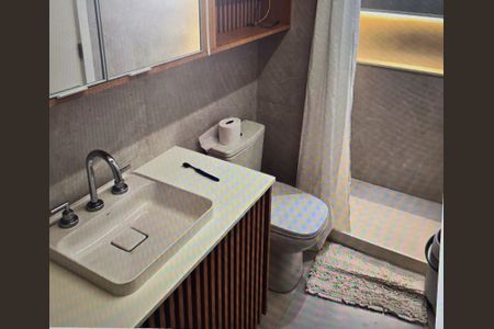 Apartamento à venda com 94m², 3 quartos e 2 vagasBanheiro 