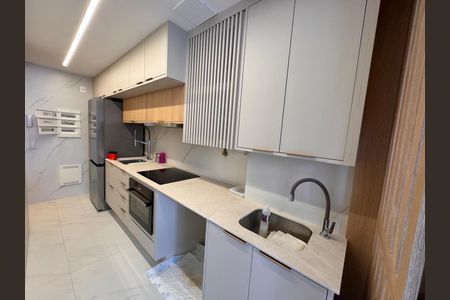 Apartamento à venda com 94m², 3 quartos e 2 vagasCozinha
