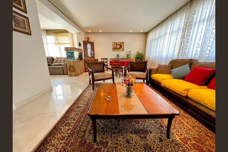 Apartamento à venda com 220m², 4 quartos e 3 vagasSala 1