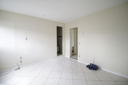 Sala de casa de condomínio para alugar com 2 quartos, 70m² em Pechincha, Rio de Janeiro