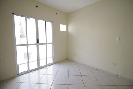 Quarto 1 de casa de condomínio para alugar com 2 quartos, 70m² em Pechincha, Rio de Janeiro