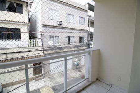 Varanda do quarto 1 de casa de condomínio para alugar com 2 quartos, 70m² em Pechincha, Rio de Janeiro