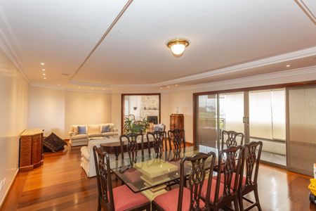 Apartamento à venda com 3 quartos, 301m² em Vila Mariana, São Paulo