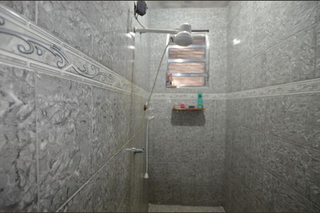 Casa à venda com 480m², 2 quartos e 2 vagasBanheiro