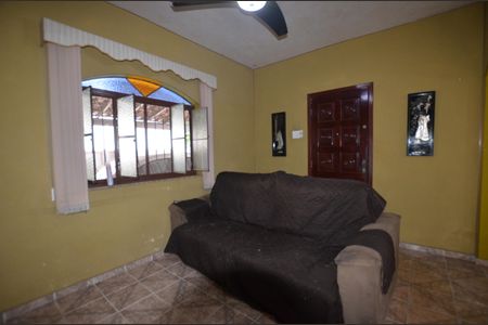 Casa à venda com 480m², 2 quartos e 2 vagasSala 