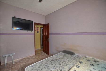 Casa à venda com 480m², 2 quartos e 2 vagasQuarto  1 Suíte