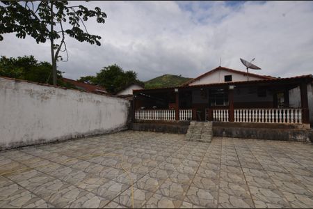 Casa à venda com 480m², 2 quartos e 2 vagasÁrea externa