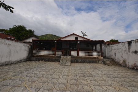 Casa à venda com 480m², 2 quartos e 2 vagasÁrea externa