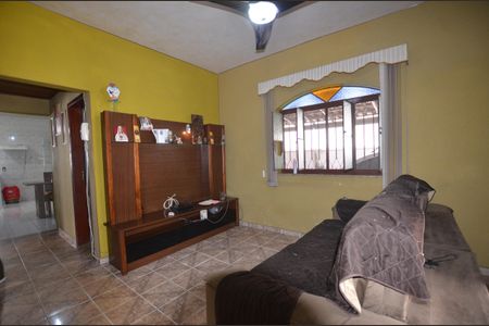 Sala  de casa à venda com 2 quartos, 480m² em Jardim Sulacap, Rio de Janeiro