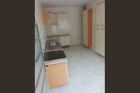 Casa à venda com 4 quartos, 149m² em Vila Rio Branco, Jundiaí