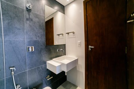 Apartamento à venda com 150m², 4 quartos e 2 vagasBanheiro Social