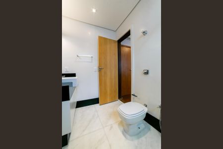 Apartamento à venda com 150m², 4 quartos e 2 vagasBanheiro da Suíte 2