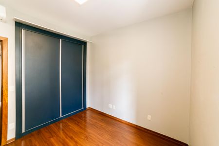 Apartamento à venda com 150m², 4 quartos e 2 vagasQuarto 1